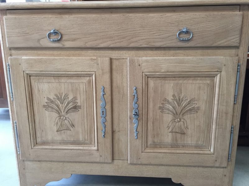 Décapage par aérogommage d'un meuble 2 portes Nettoyage vapeur